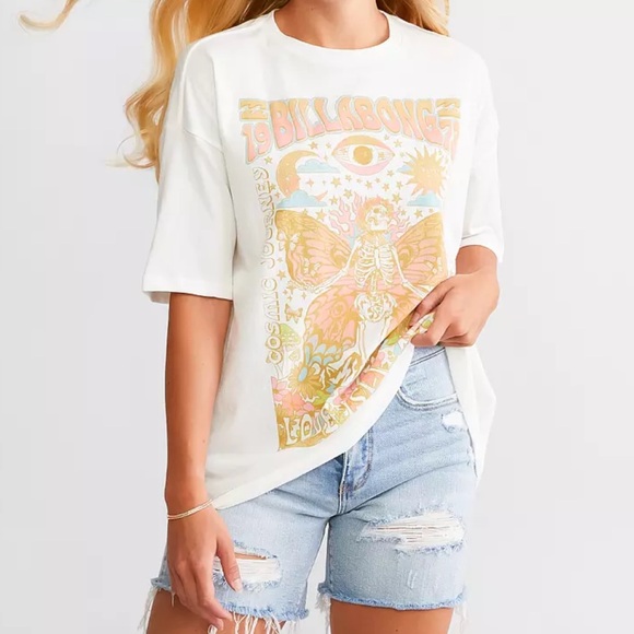 Billabong Tops - NWT Billabong Love Is All Graphic T-Shirt Salt Crystal Women’s Size L Oversized